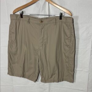 Vineyard Vines Tan Flat Front Shorts Classic Style